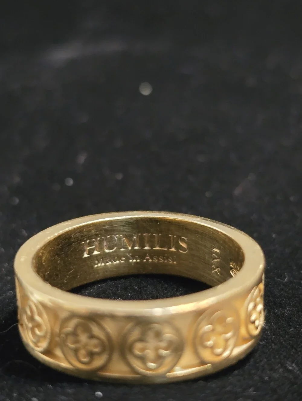 Humilis Gold Plated Sterling band ring with Palazzo Ducale quadrilob flower s7.5